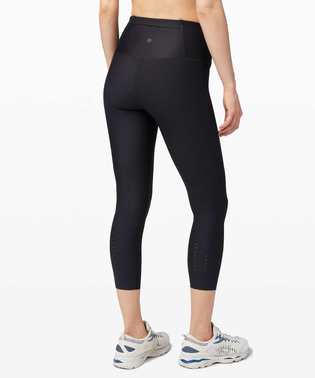 Lululemon Smooth Stride Crop - Black - lulu fanatics