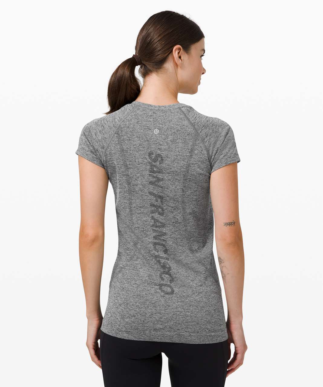 Lululemon Women's Swiftly Tech Short Sleeve 2.0 Model # LW3DFNS Size US  10/UK 14