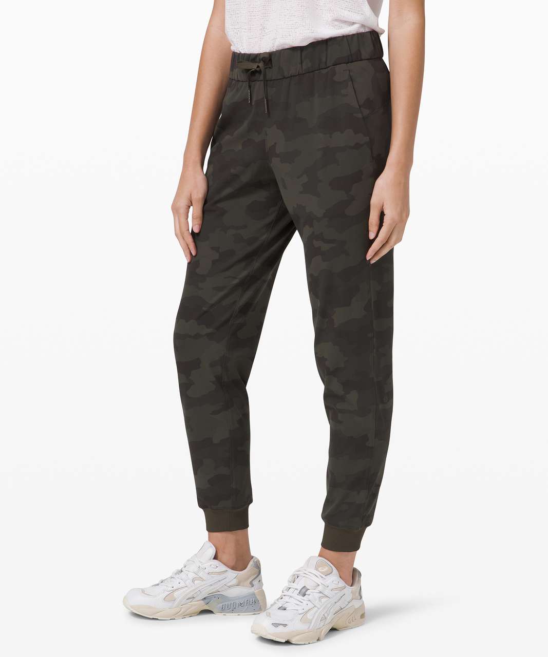 Lululemon On the Fly Jogger 28 *Luxtreme - Heritage 365 Camo Dark