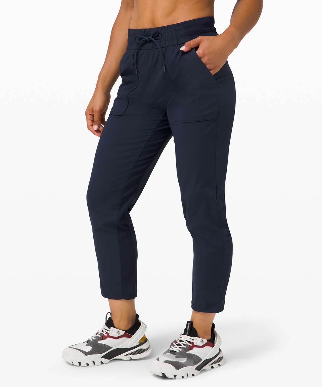 Lululemon Beyond the Studio Crop - Black - lulu fanatics