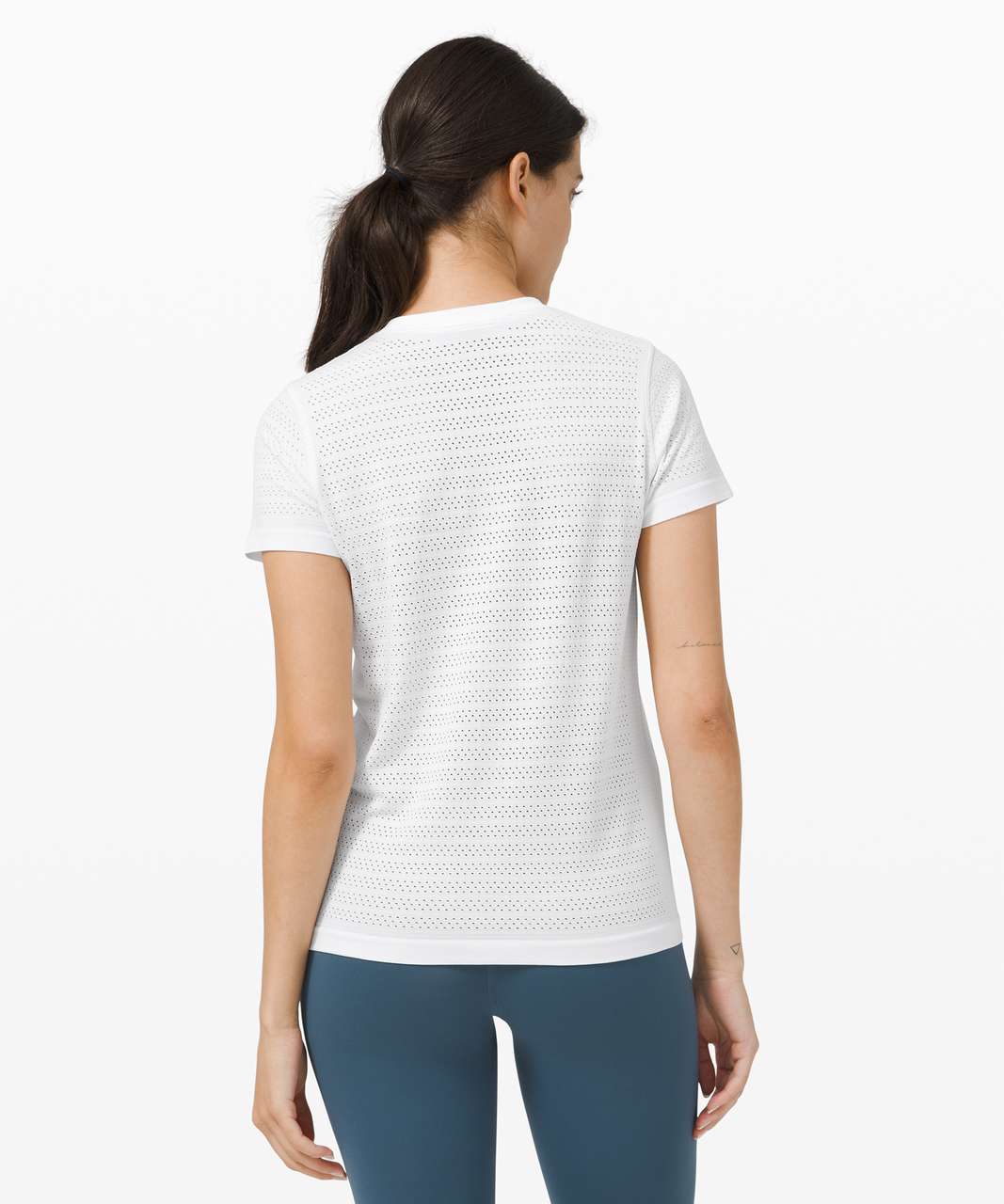 Lululemon Swiftly Breathe Short Sleeve - White / White