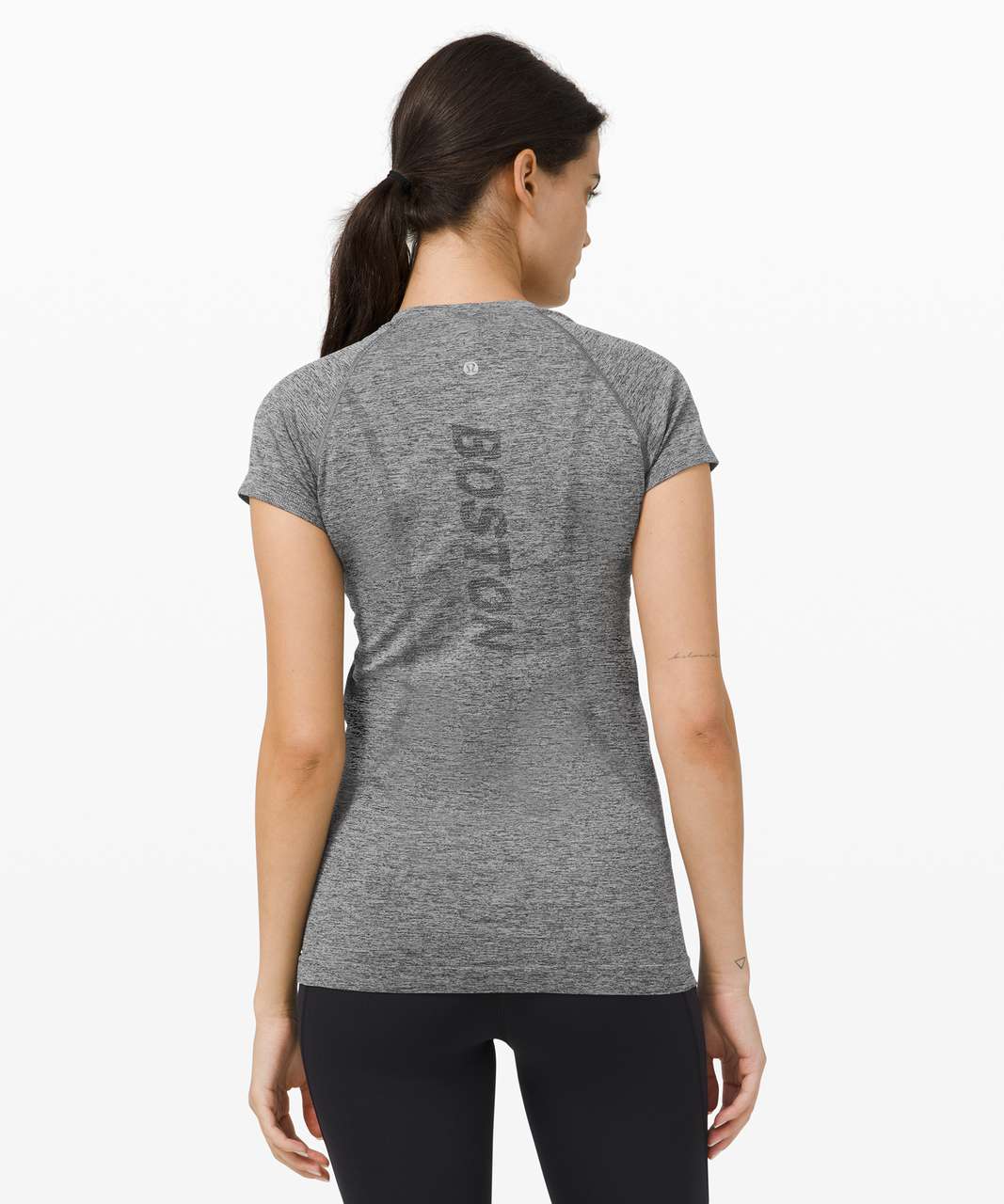 Lululemon Swiftly Tech Short Sleeve 2.0 *City - Boston / Silver Drop / Black