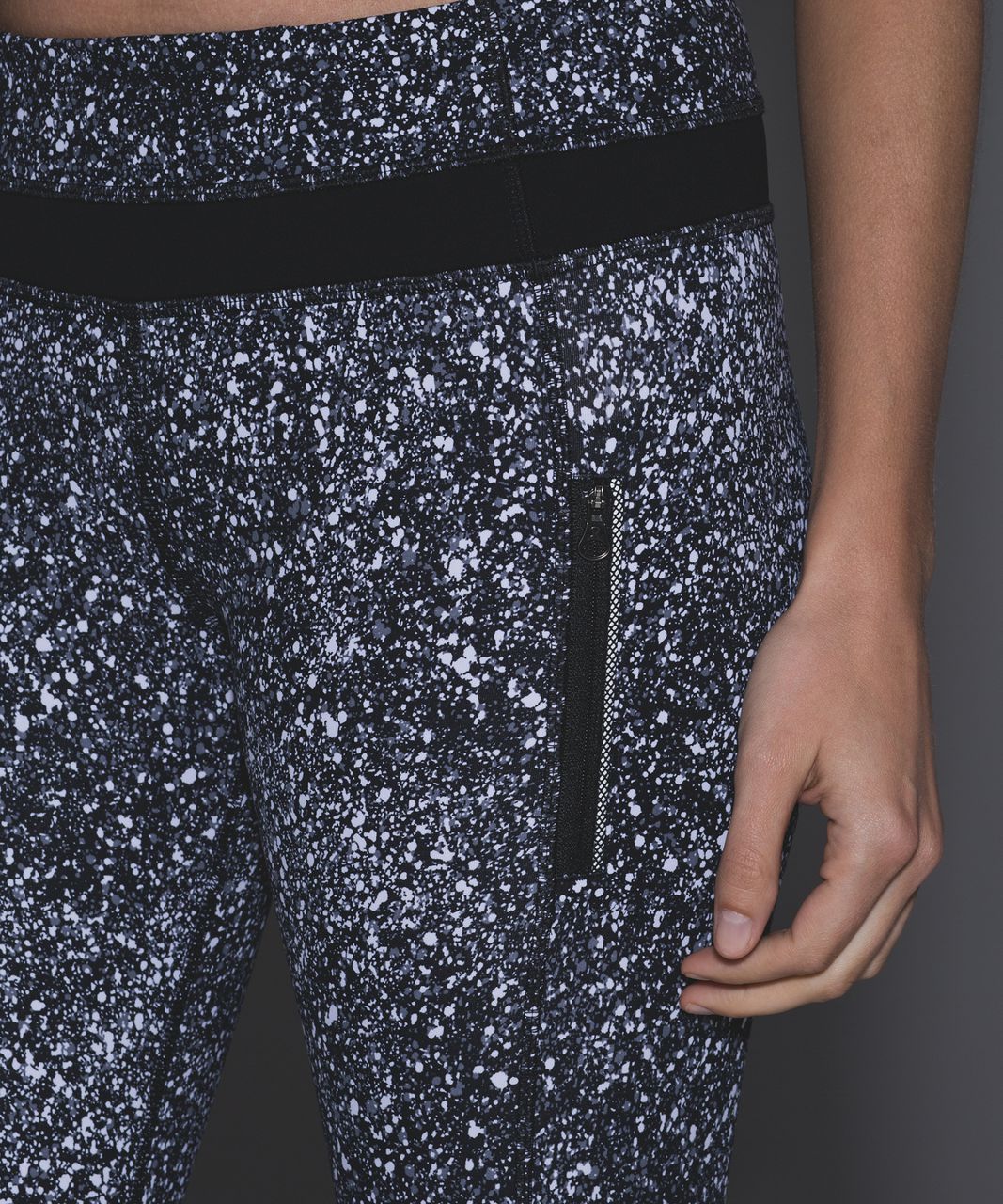 Lululemon Inspire Tight II - Splatter White Black / Black