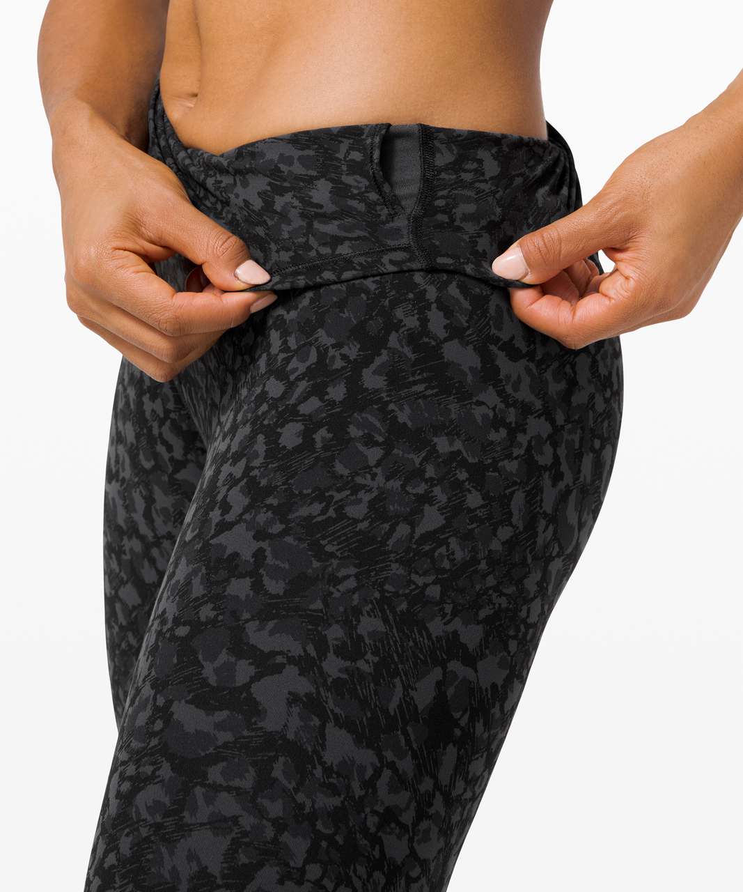 Lululemon Align Crop 21 Formation Camo Deep Coal Multi size 6