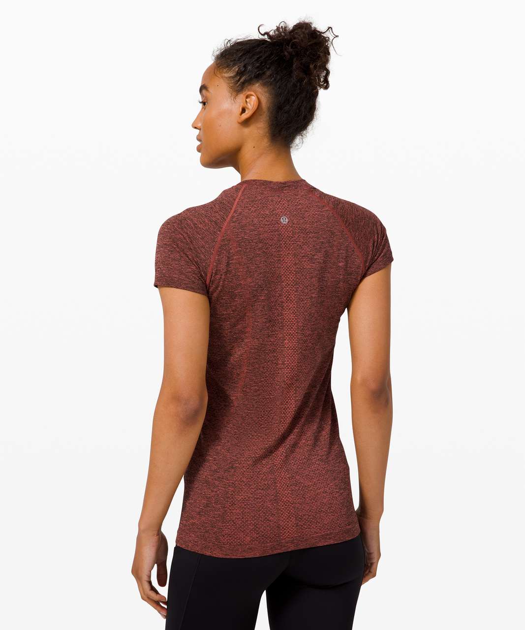 Lululemon Swiftly Tech Short Sleeve 2.0 - Flare / Black