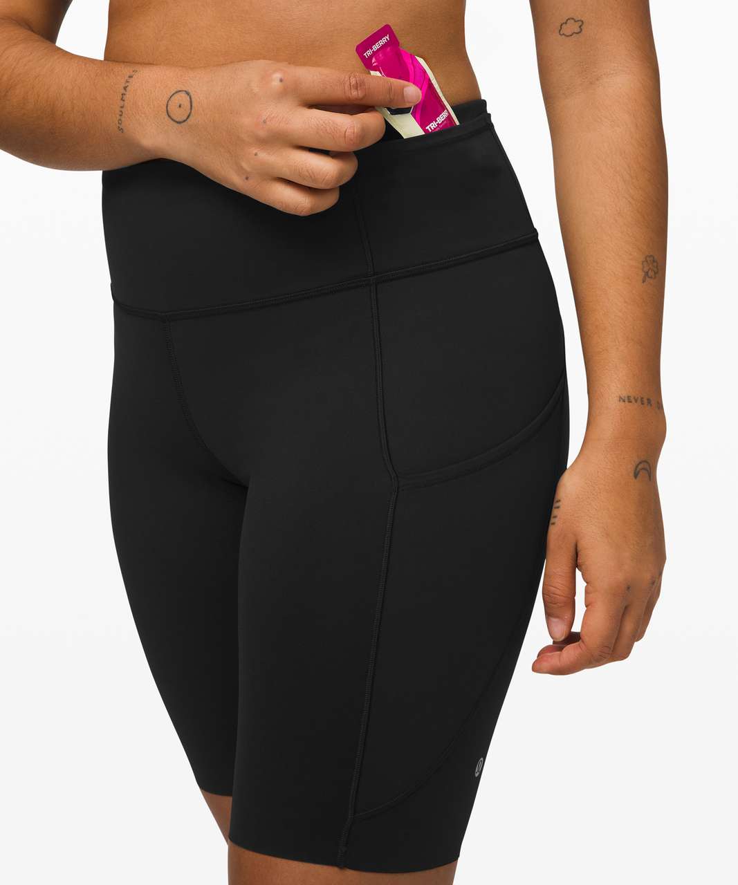 Lululemon Fast and Free High-Rise Short 2 *Airflow - In-Sense Emboss Mini  Black / Black - lulu fanatics