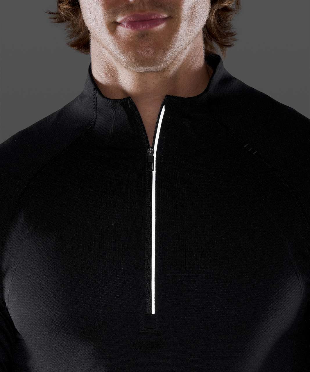 Lululemon Metal Vent Tech 1/2 Zip 2.0 - Black / Black (First Release)