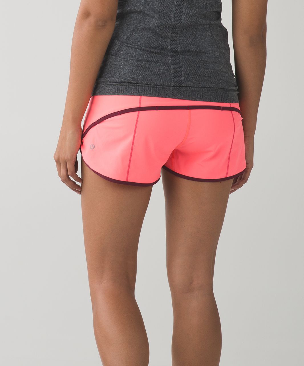 Lululemon Speed Short - Flash Light / Wine Berry