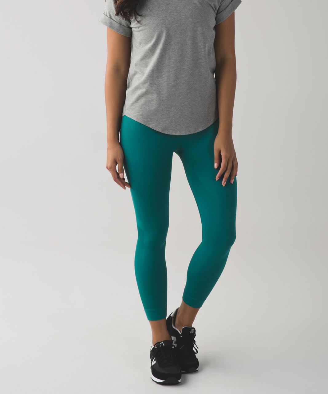 Lululemon Run Pace Crop Leggings 4 Very Green Fresh Teal Mid Rise Capri