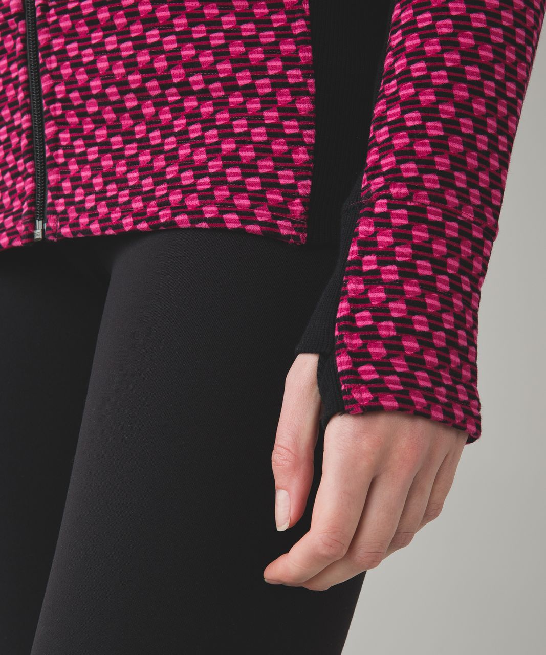 Lululemon Radiant Jacket - Deep Dive Berry Rumble Black / Black