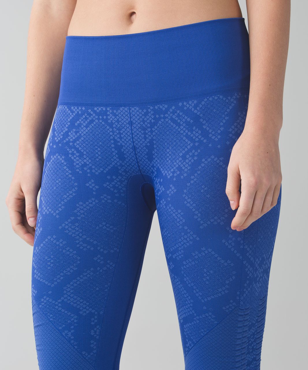 Lululemon In The Flow Crop - Inkwell - lulu fanatics