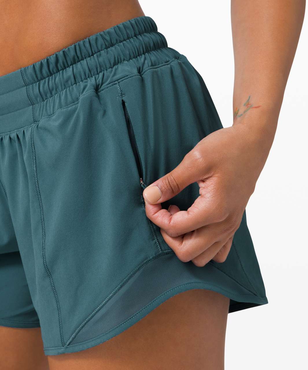 Hotty hot low rise 4” in Teal Lagoon, prob my fave pair of Lulu shorts! : r/ lululemon