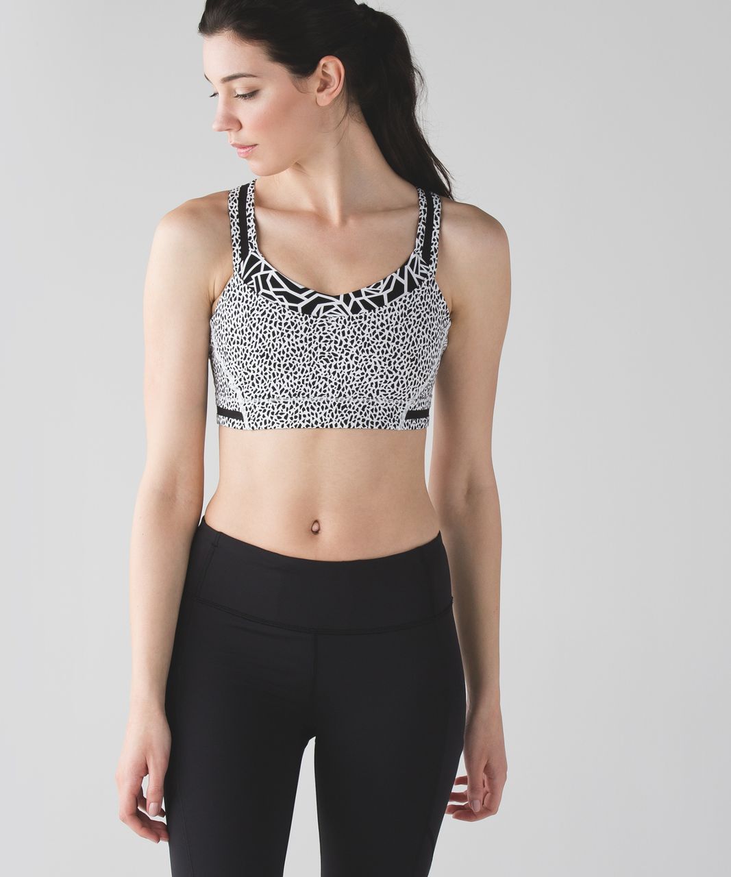 Mademoiselle' Black and White Sports Fitness Bra