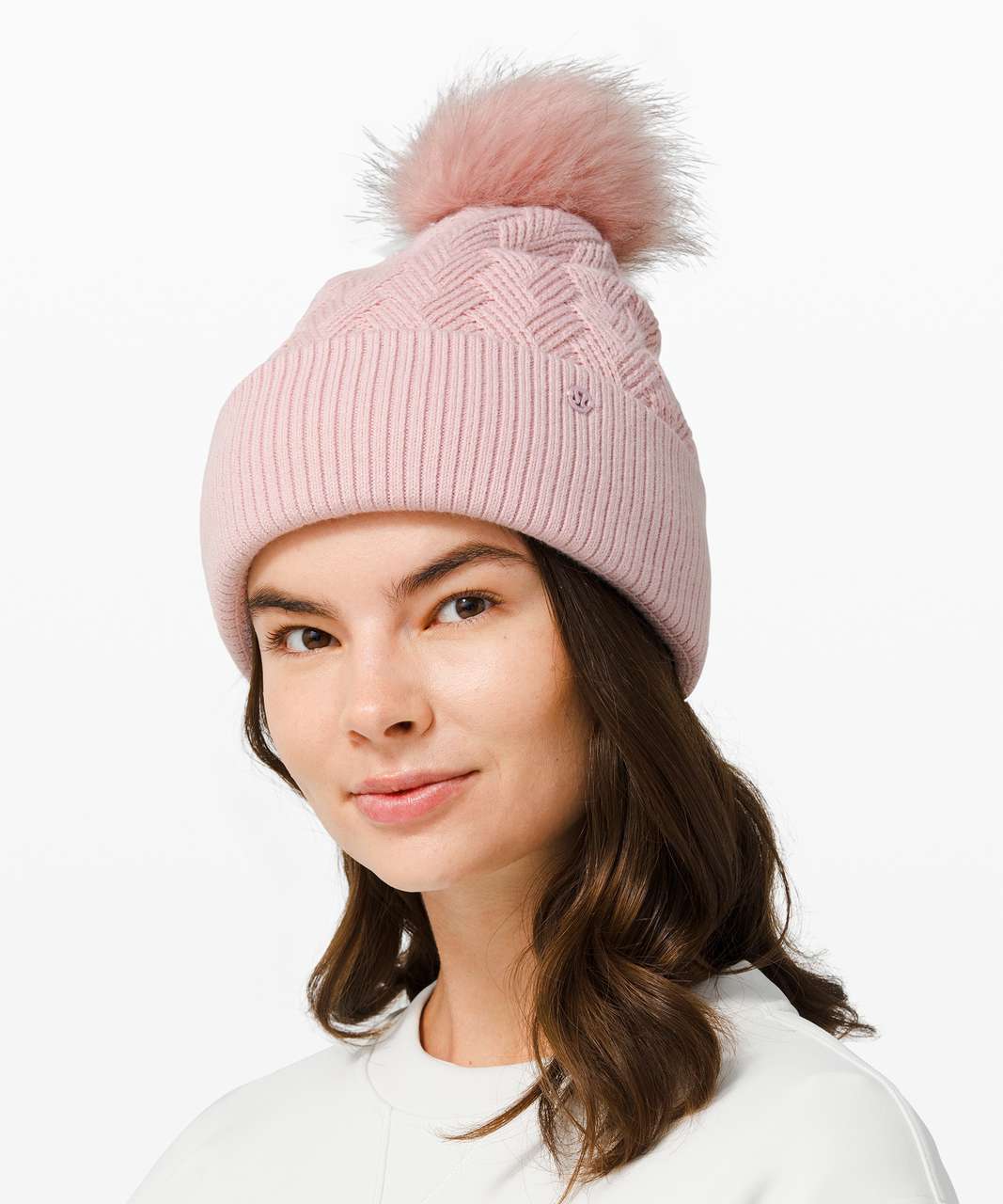 lululemon beanie with pom pom