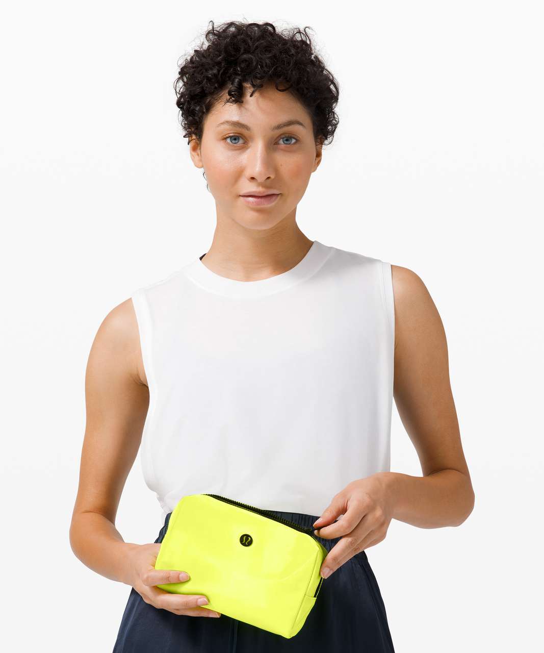 Lululemon All Your Small Things Pouch *Mini 2L - Highlight Yellow