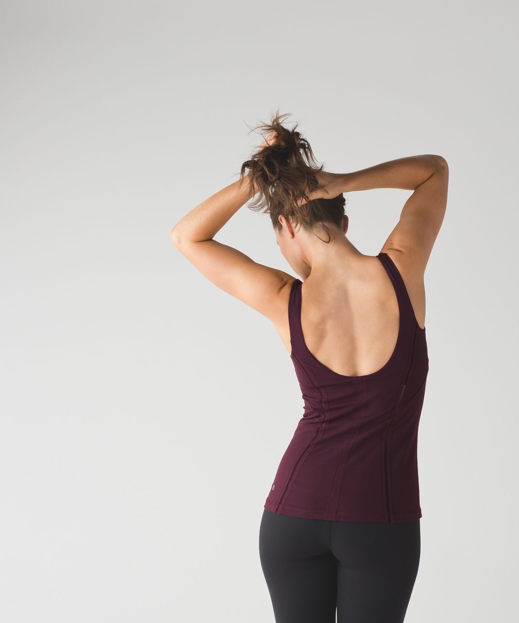 Lululemon Sculpt It Tank - Bordeaux Drama