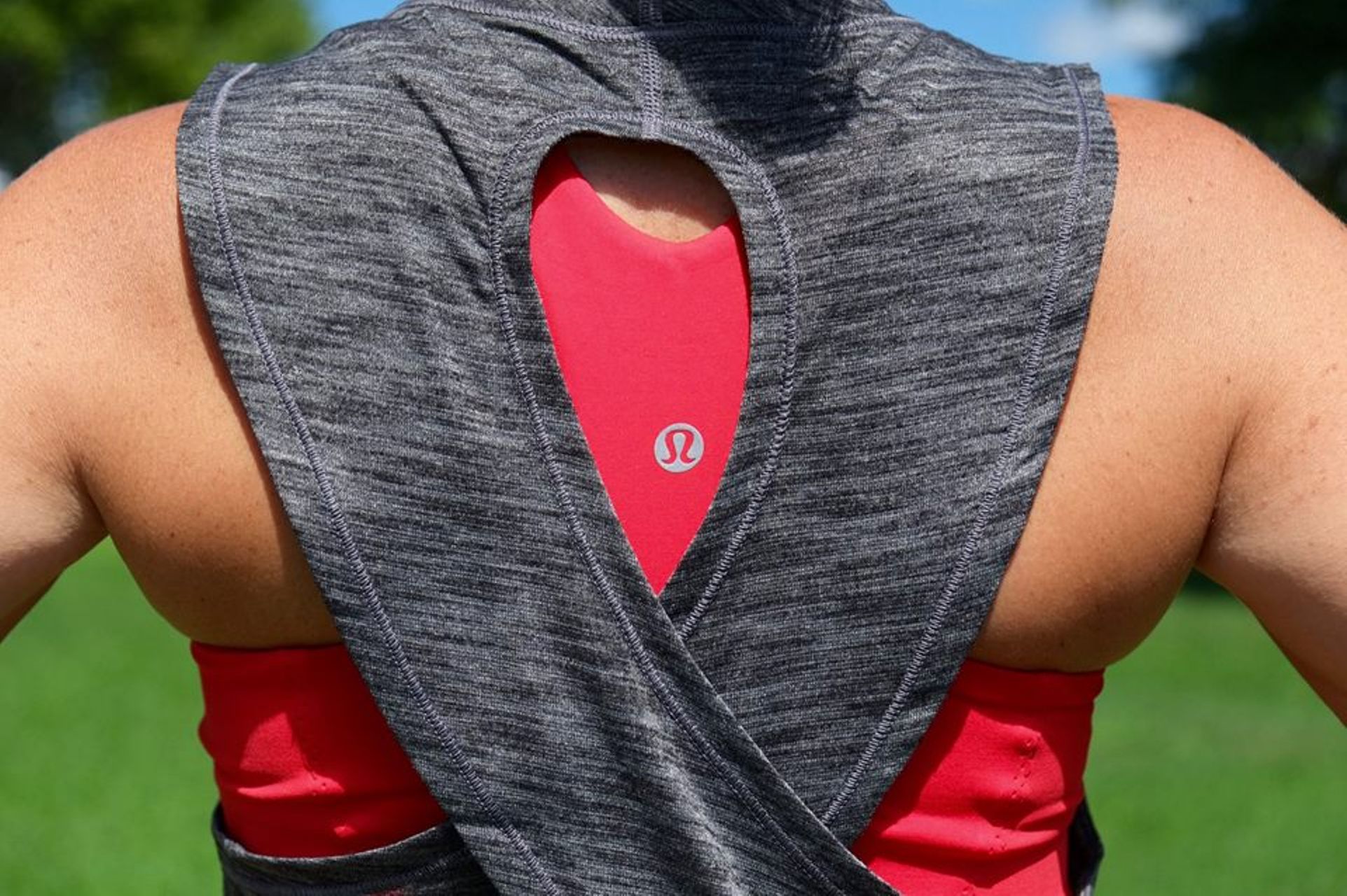 Lululemon Fast As Light Muscle Tank - Heathered Black