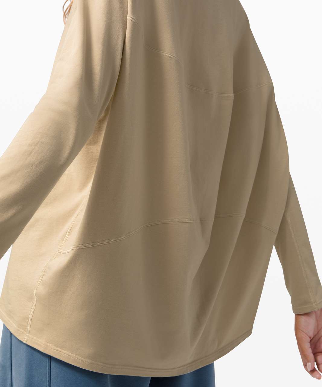 Lululemon Back In Action Long Sleeve - Trench