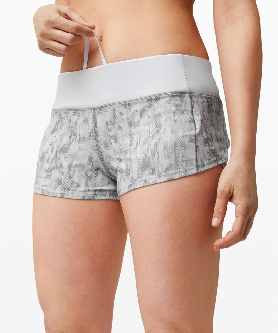 Lululemon Speed Up Short *2.5" - City Breeze Alpine White Multi / Alpine White