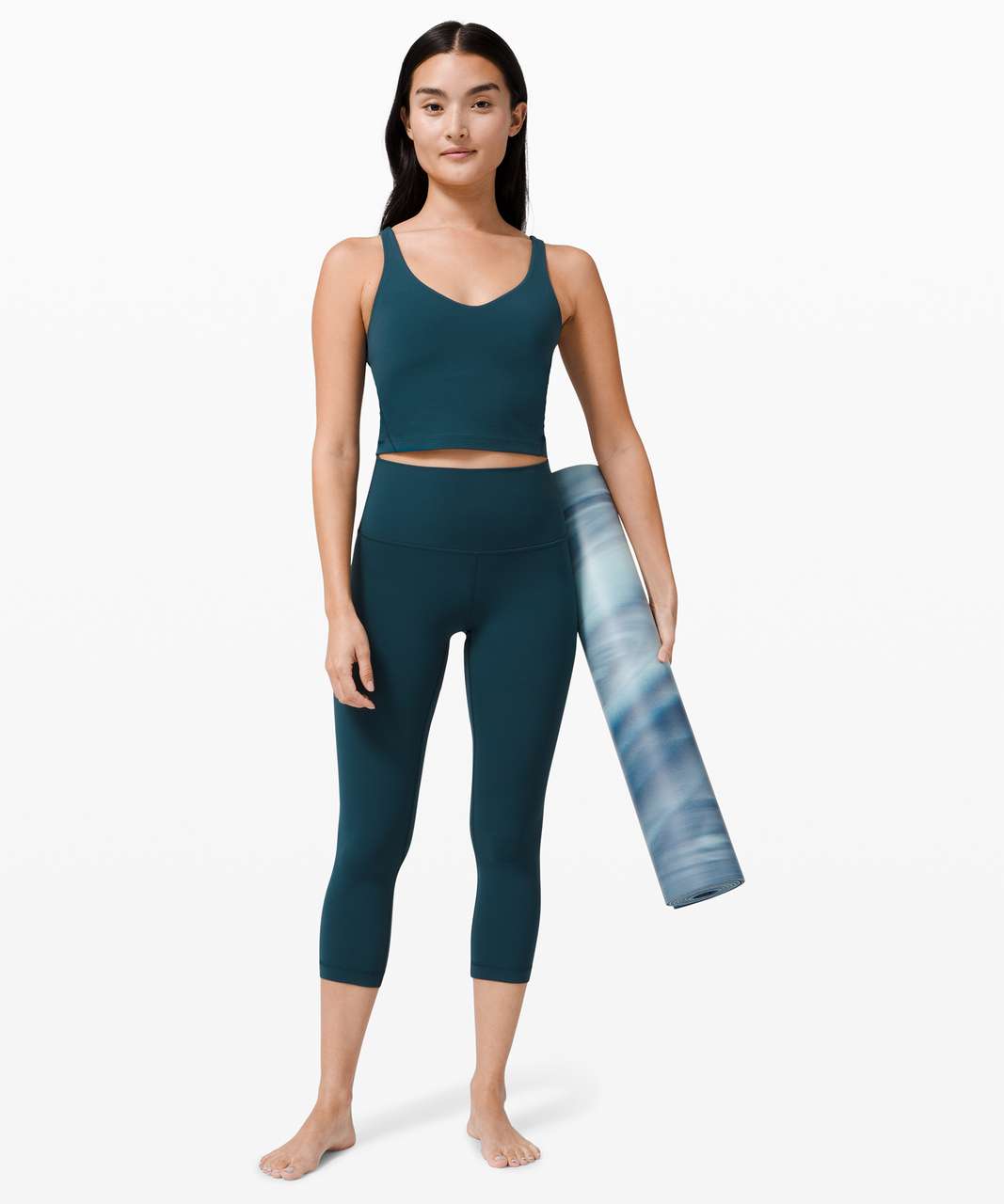 Align tank in submarine paired with Black WU's on Asian Warm(?) skin tone!  : r/lululemon