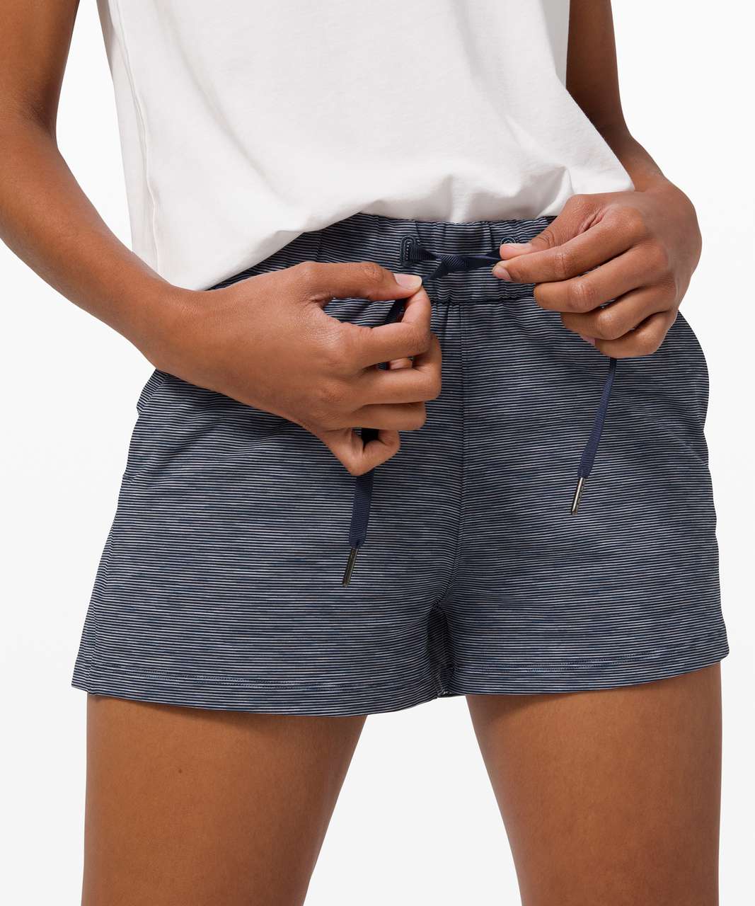 Lululemon On the Fly Short *2.5" - Wee Are From Space Iron Blue True Navy