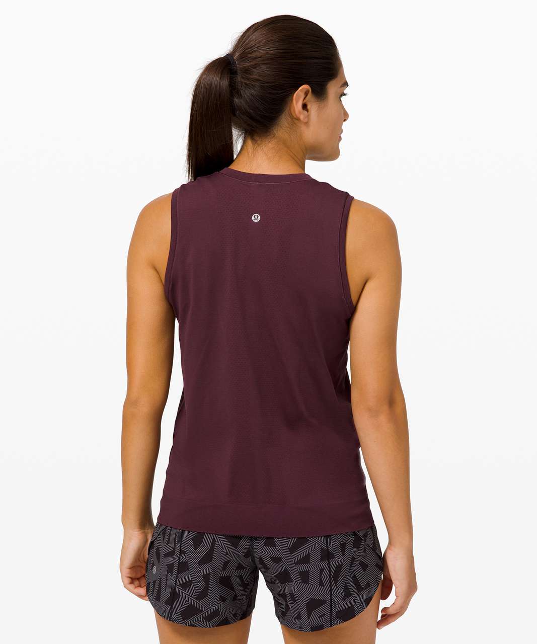 Lululemon Swiftly Breathe Muscle Tank - Cassis / Cassis