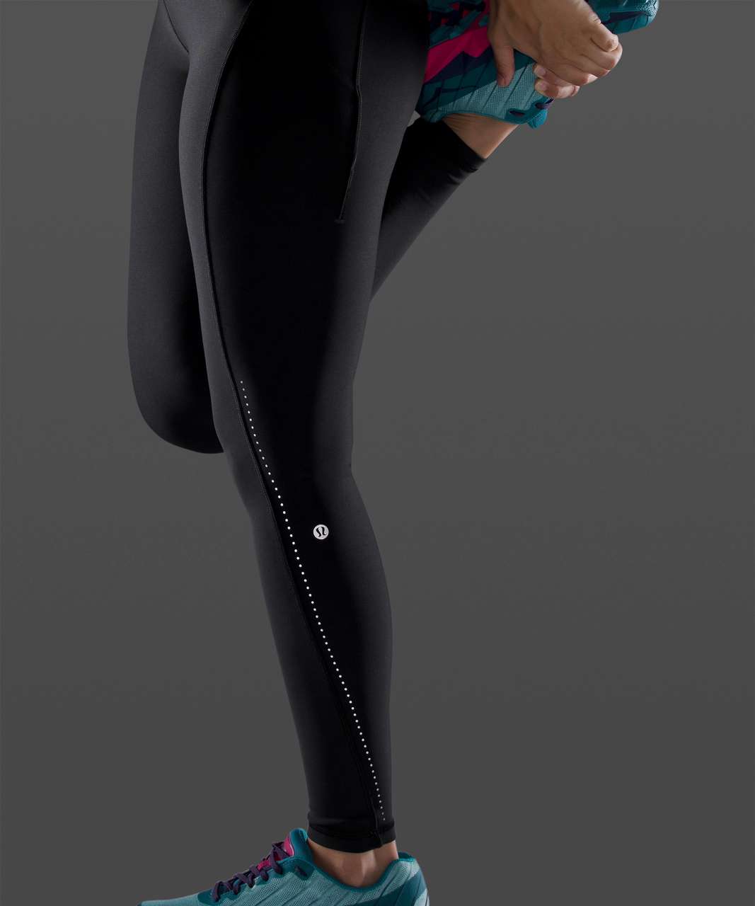 Lululemon Chase the Chill Super High-Rise Tight 28" - Black