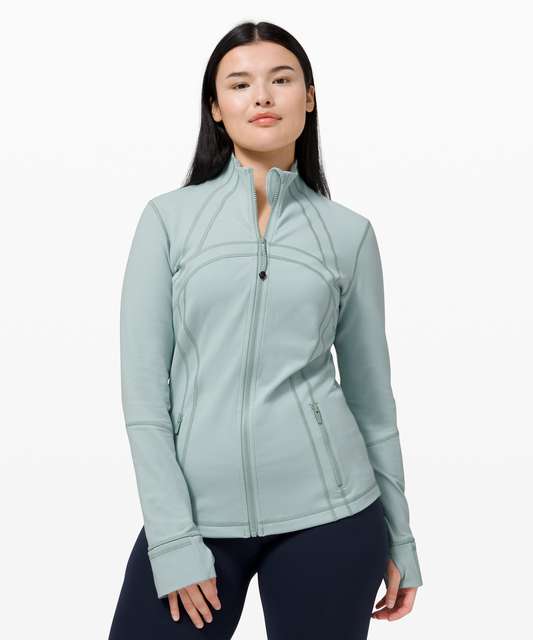 WMTM find! Gifted myself with it to celebrate going down a size. Wunder  Train and define jacket in willow green 😍 : r/lululemon