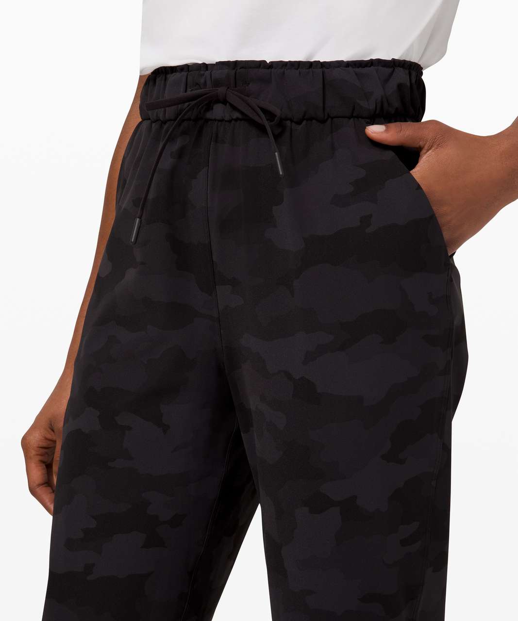 lululemon athletica, Pants & Jumpsuits, Lululemon Black Camo Keep Moving  Pant 78 Highrise