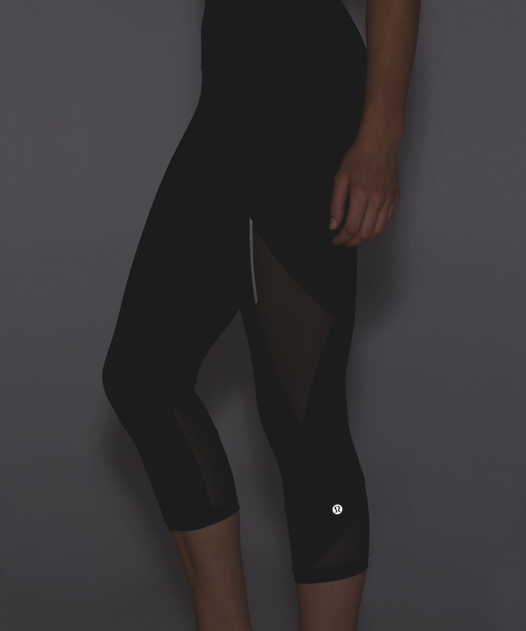 Lululemon Fast As Light Crop 19 - Black - lulu fanatics