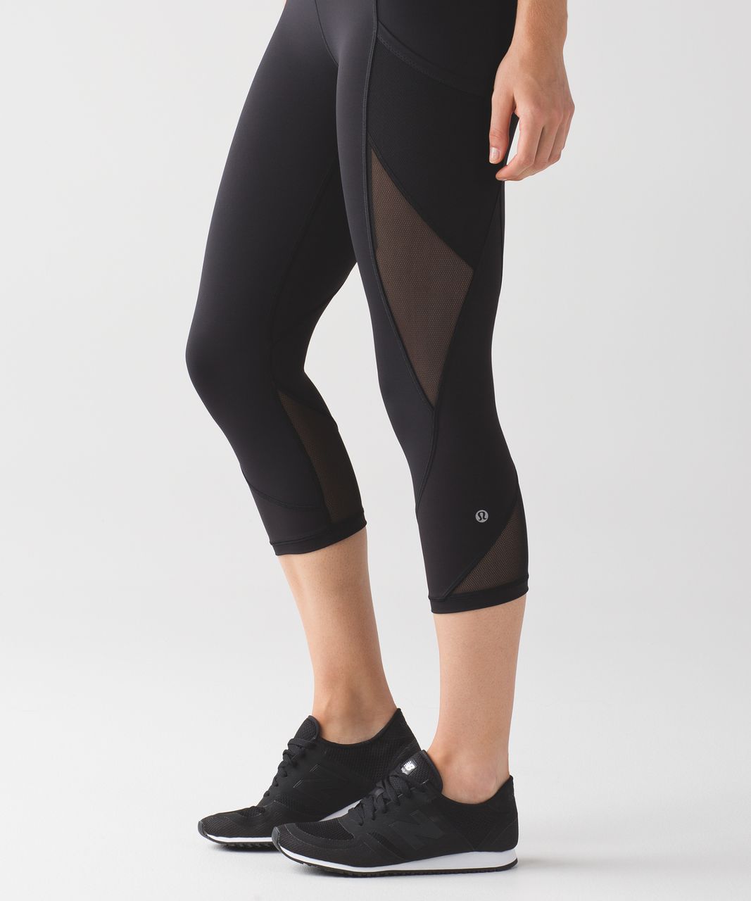 Lululemon Fast As Light Crop - Black - lulu fanatics