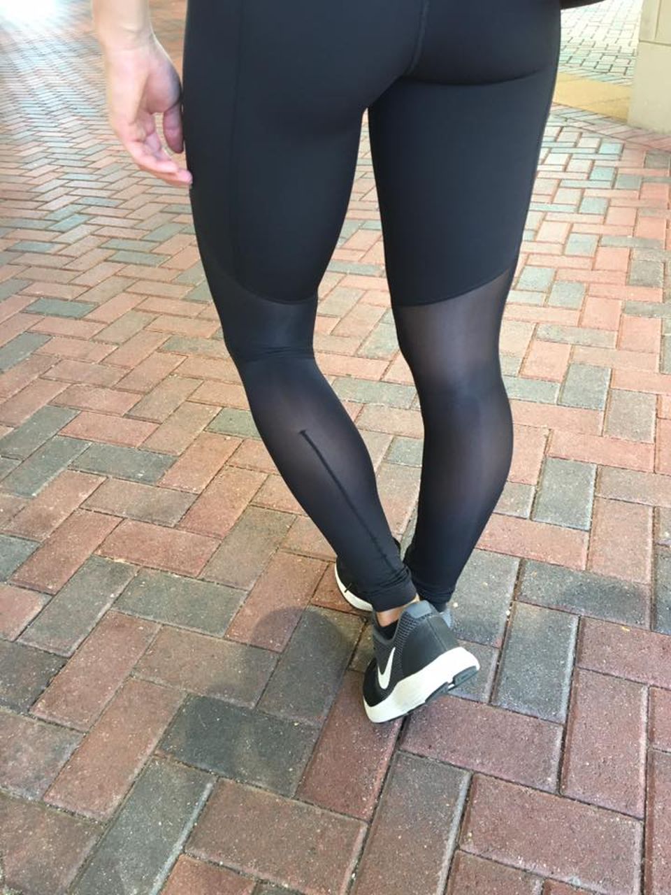 Lululemon Sculpt It Tight - Black