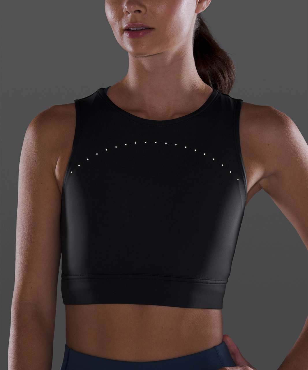 Size 8 - Lululemon Hotty Hot Cropped Tank – Your Next Gem