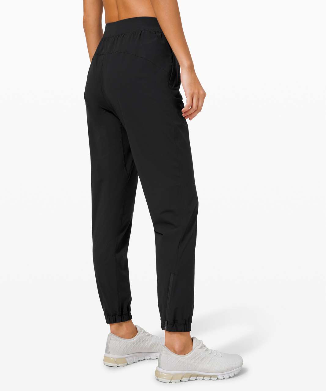 black lulu joggers