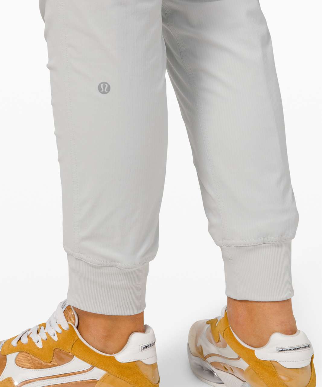 LULULEMON BEYOND THE STUDIO JOGGER 14 BEIGE STREET STUDIO PANT EUC