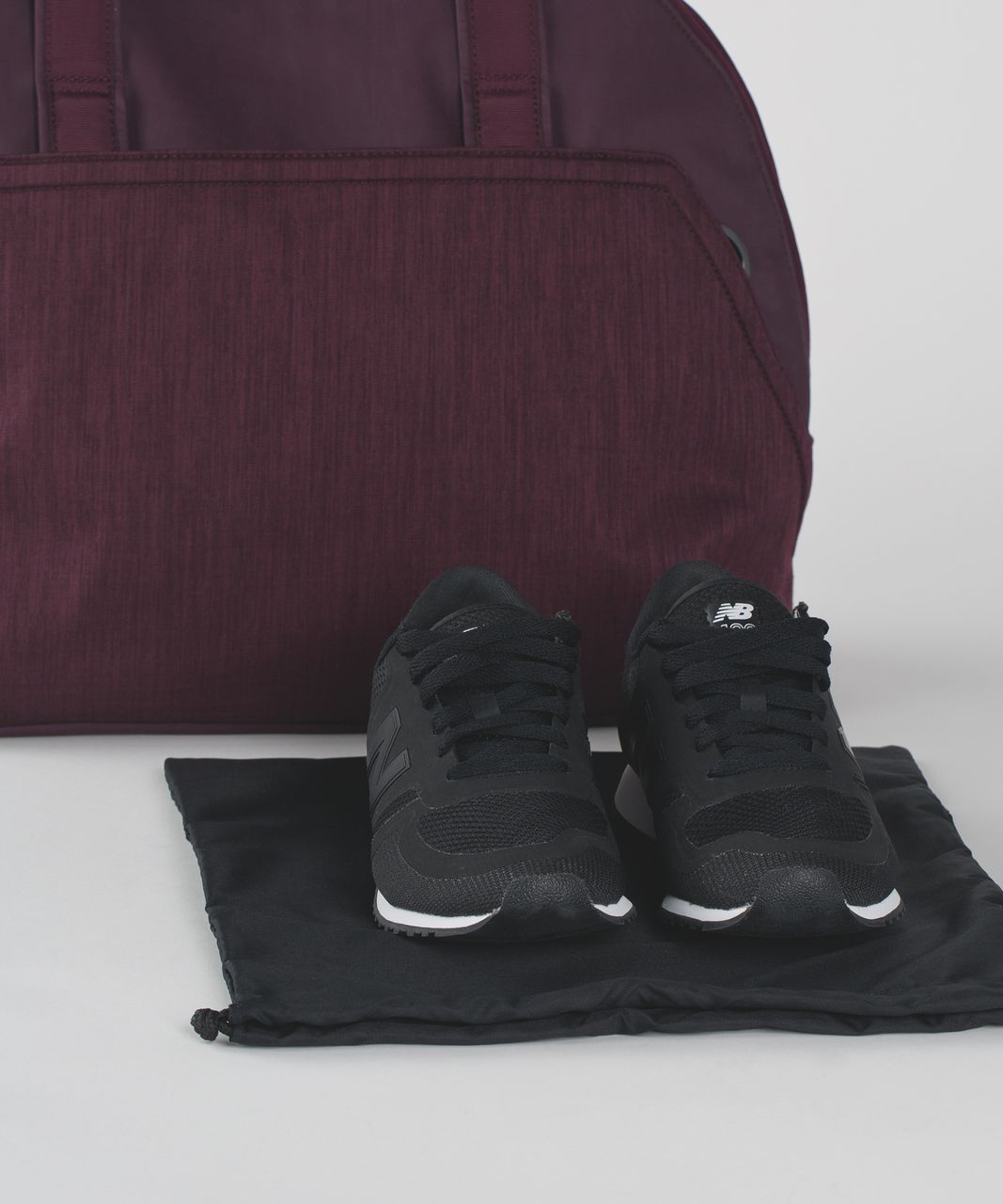 lululemon shoe bag