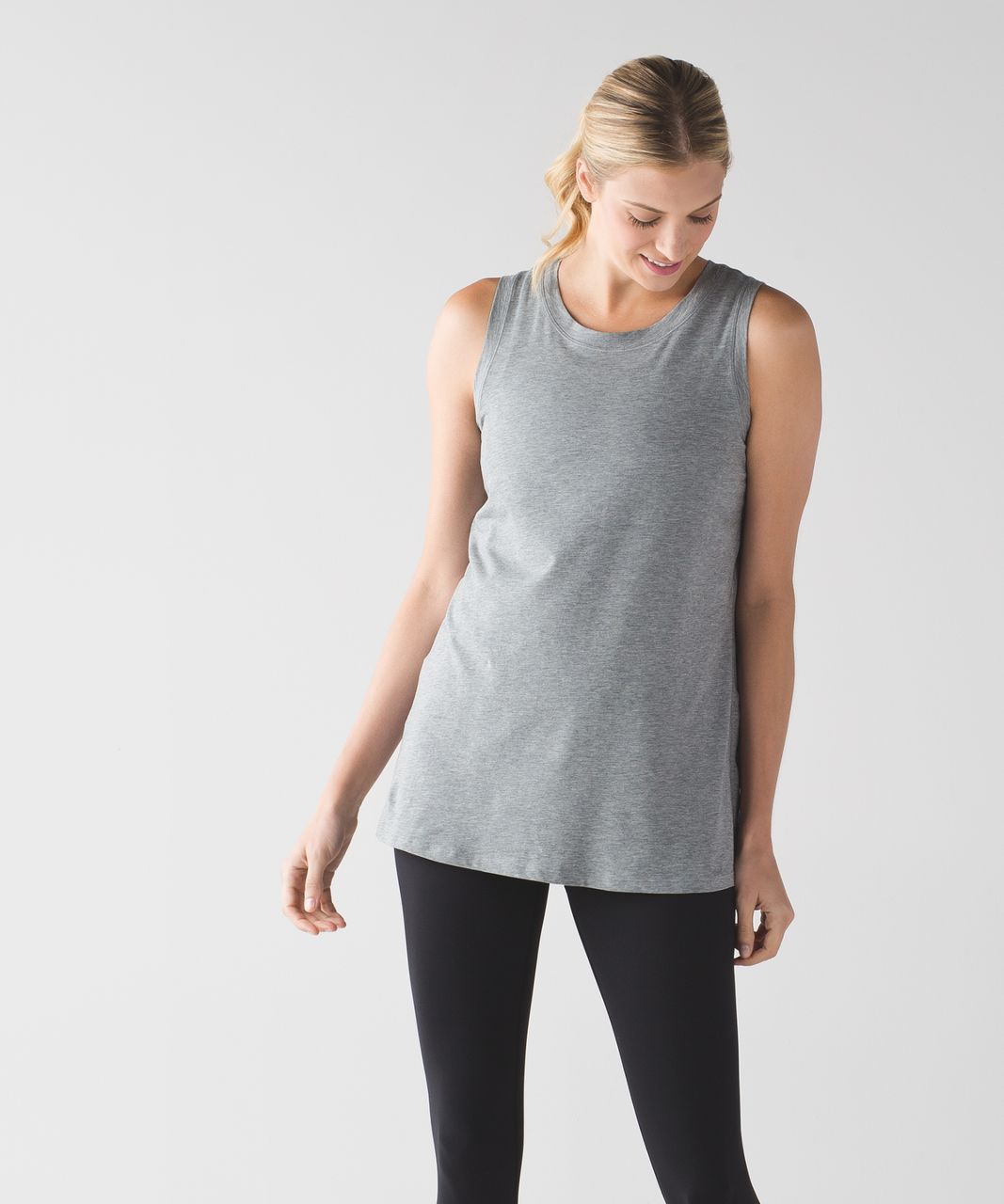 Lululemon Muscle Swing Tank - Heathered Medium Grey - lulu fanatics