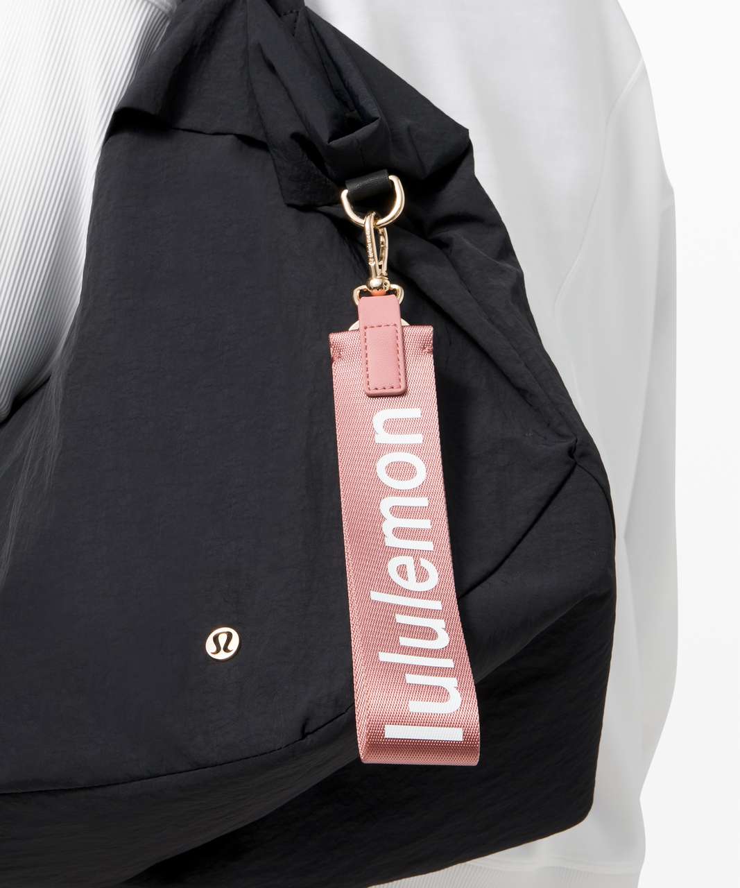 Lululemon Never Lost Key Chain 9 Black Super Dark 