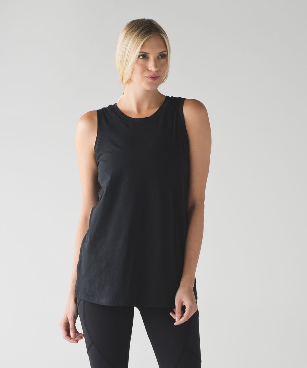 Lululemon Muscle Swing Tank - Black - lulu fanatics