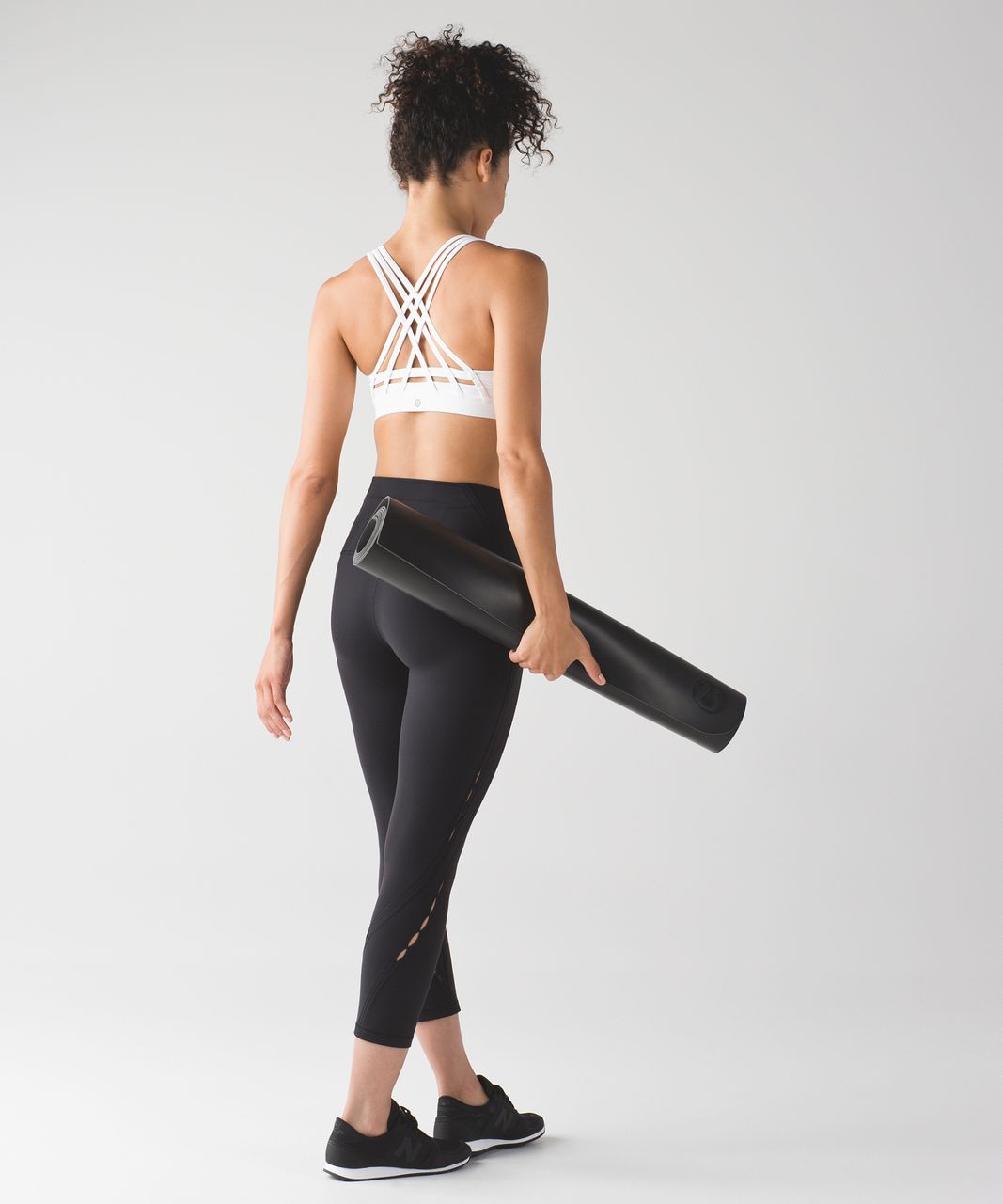 lululemon energy bra peek