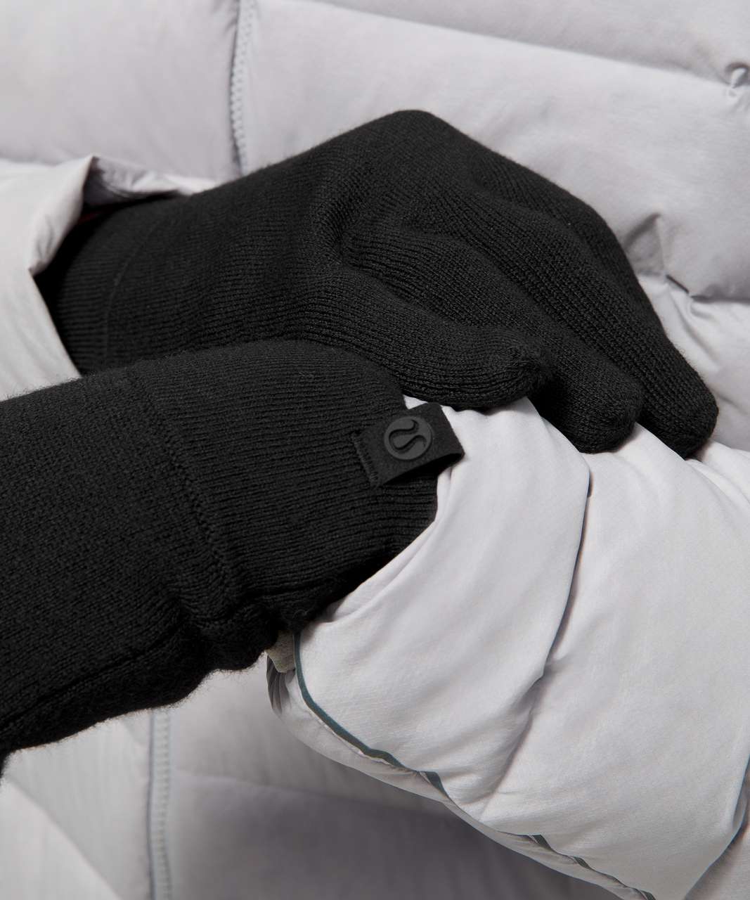 Lululemon Alpine Air Glove - Black / Graphite Grey