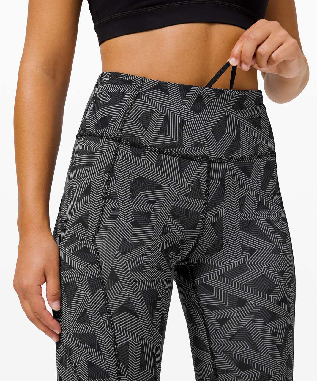 Lululemon Fast and Free Tight II 25" *Non-Reflective Nulux - Textured Labyrinth Black Light Cast