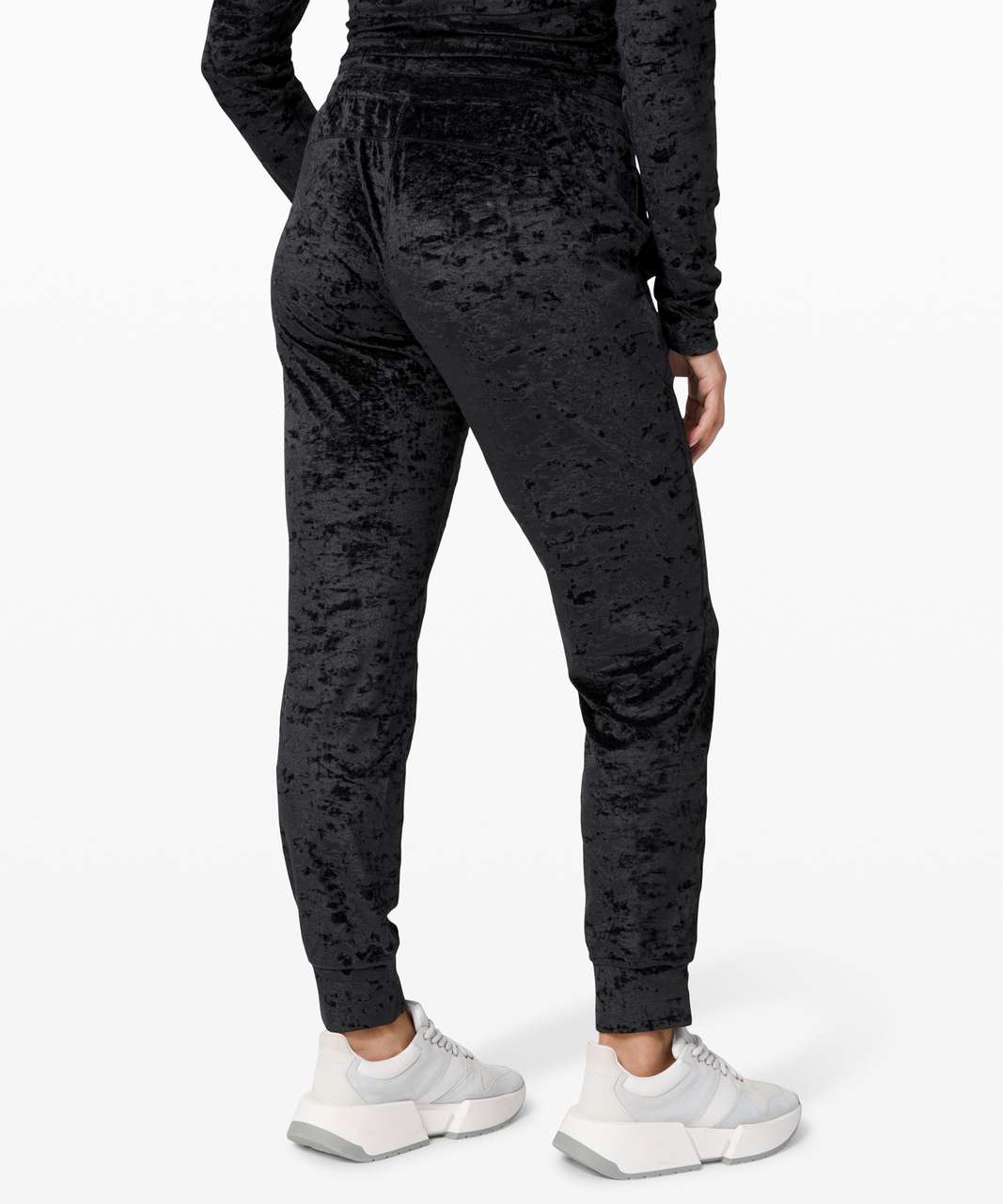 Lululemon Ready to Crush High-Rise Velour Jogger *Full Length