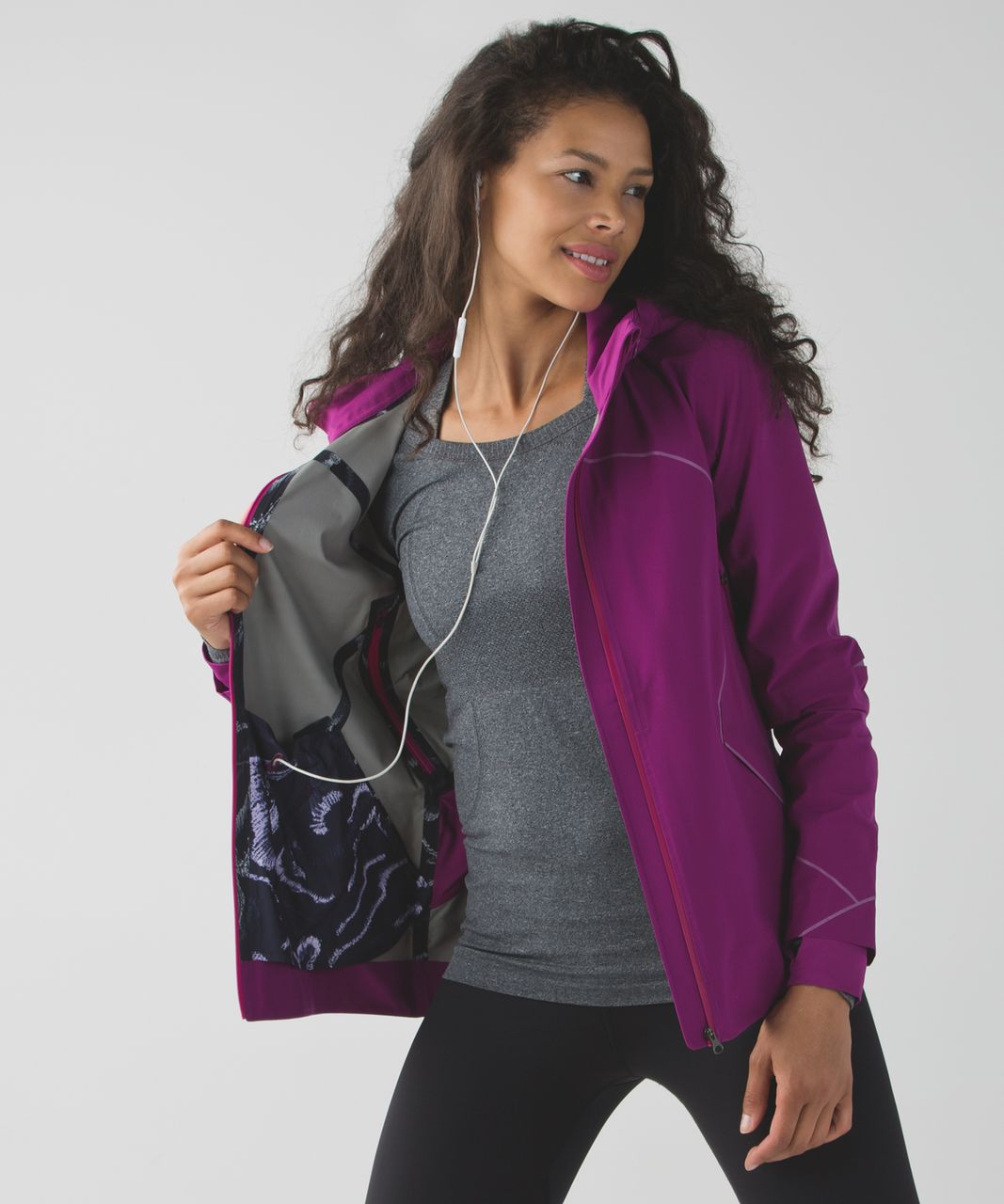 lululemon runaway jacket