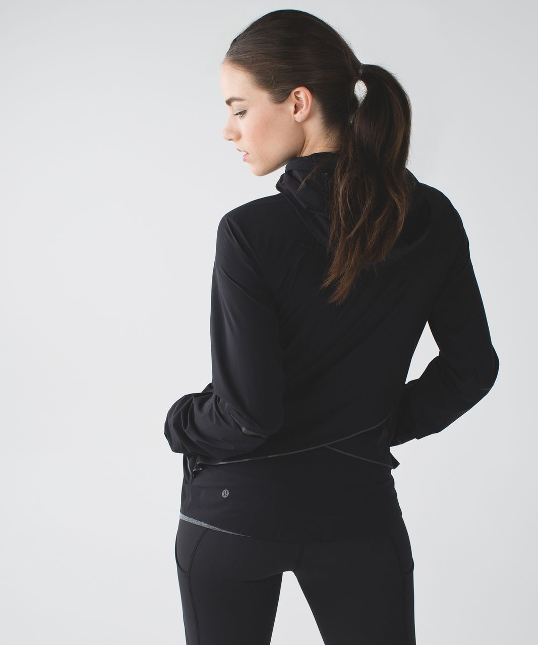 lululemon runaway jacket