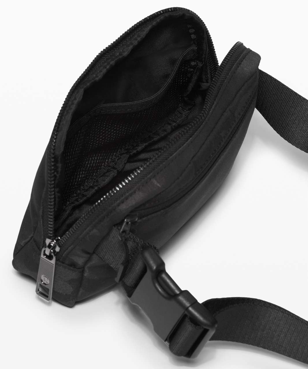 [NEW] Lululemon Everywhere Belt Bag/Waist Bag/Fanny Pack 1L - BLACK