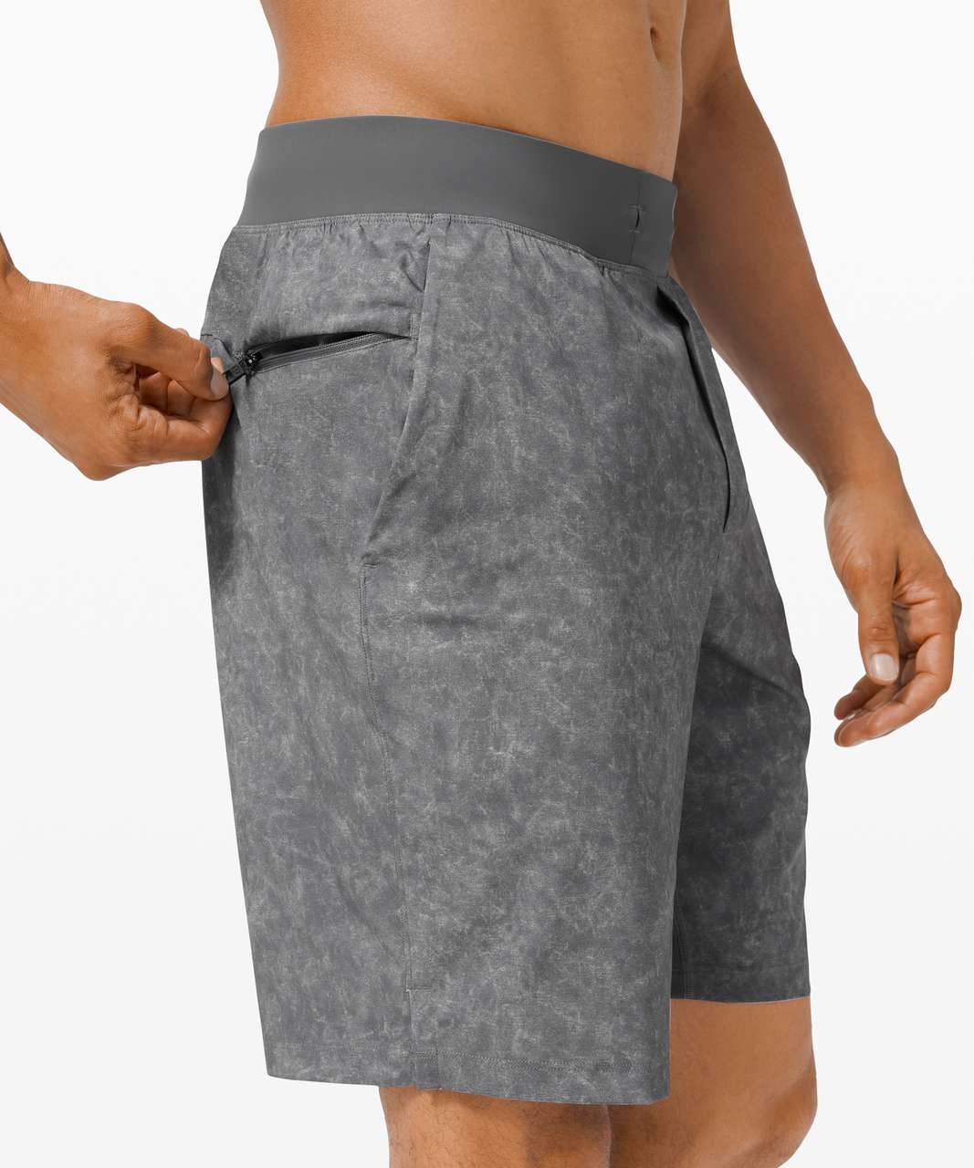 Lululemon T.H.E. Short 9