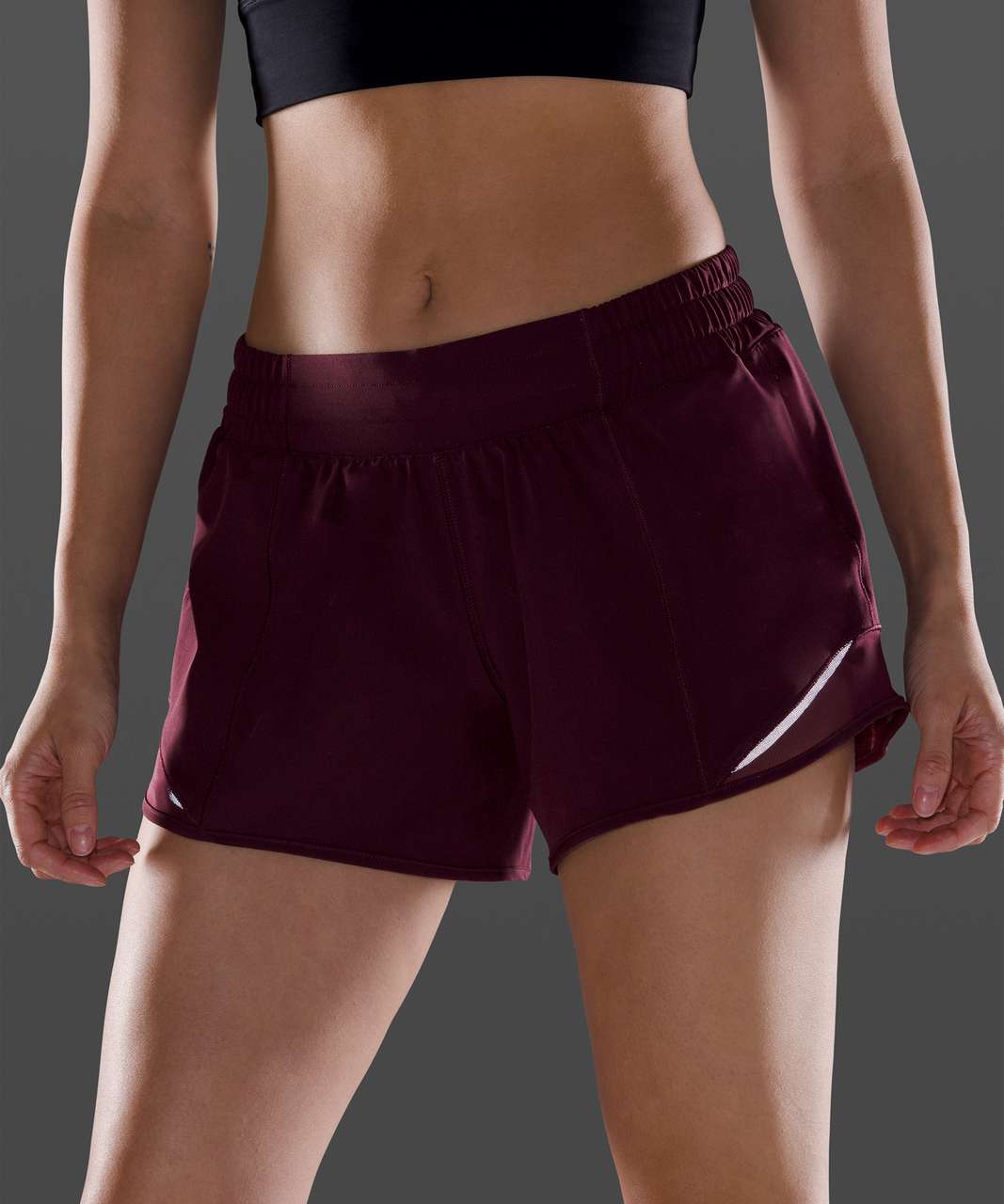 Lululemon Hotty Hot Short II *Long 4" - Cassis