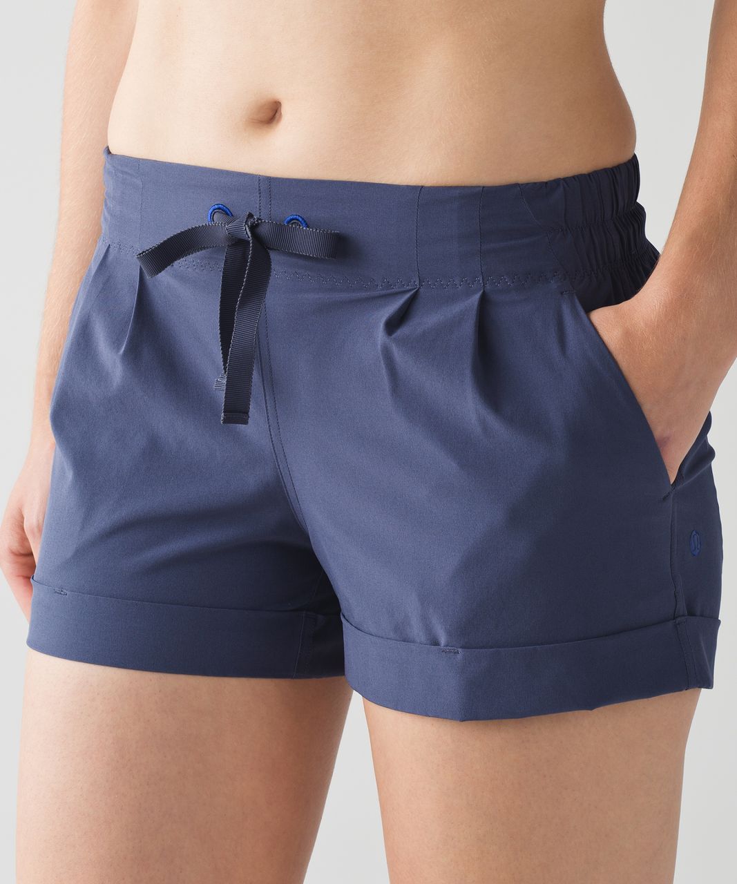 Lululemon Spring Break Away Short II - Greyvy