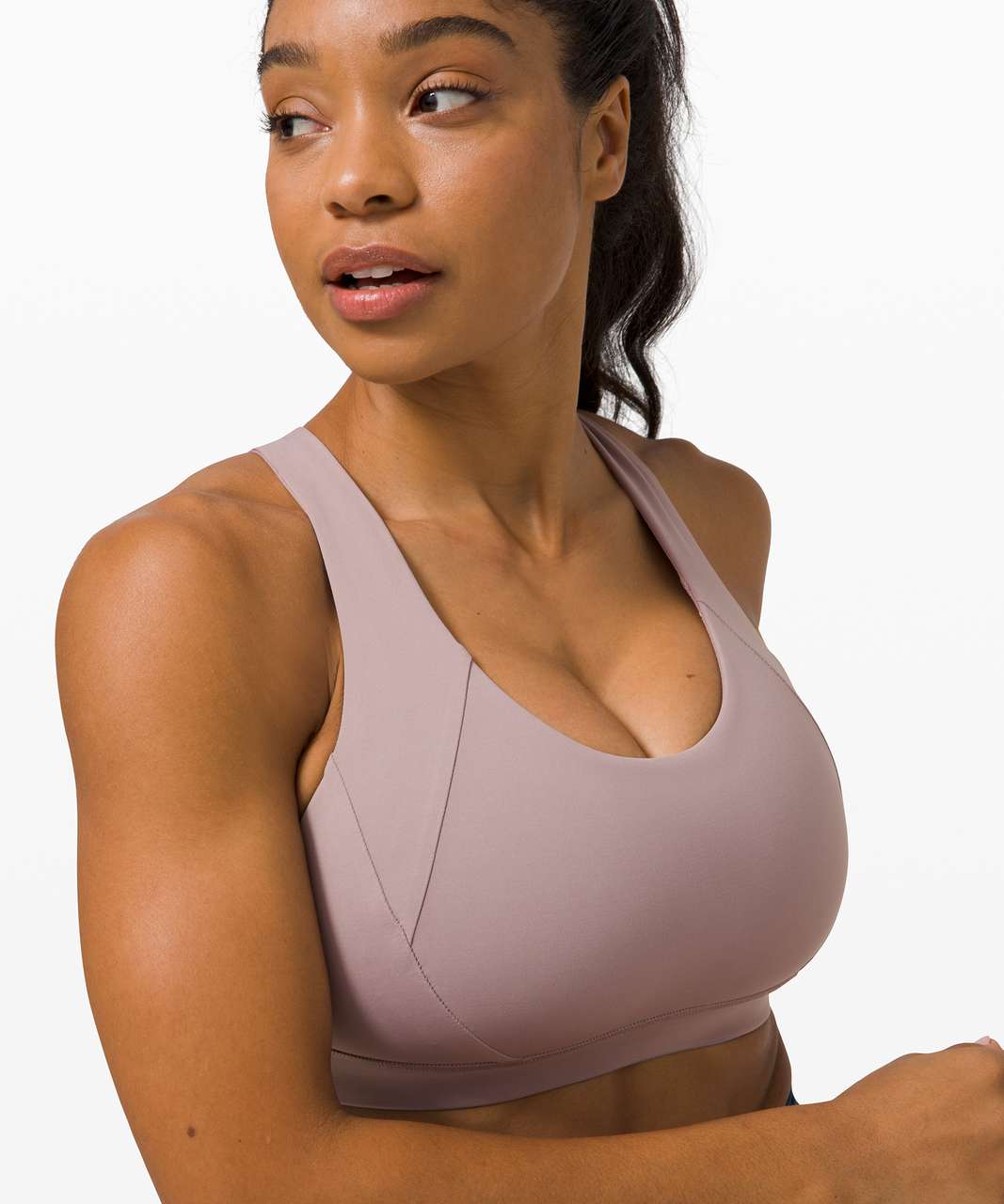 WMTM White Ebb bra (4) and Instills in Violet Verbena (2) and a fake tan  for Canadian weather 🤍💜 : r/lululemon